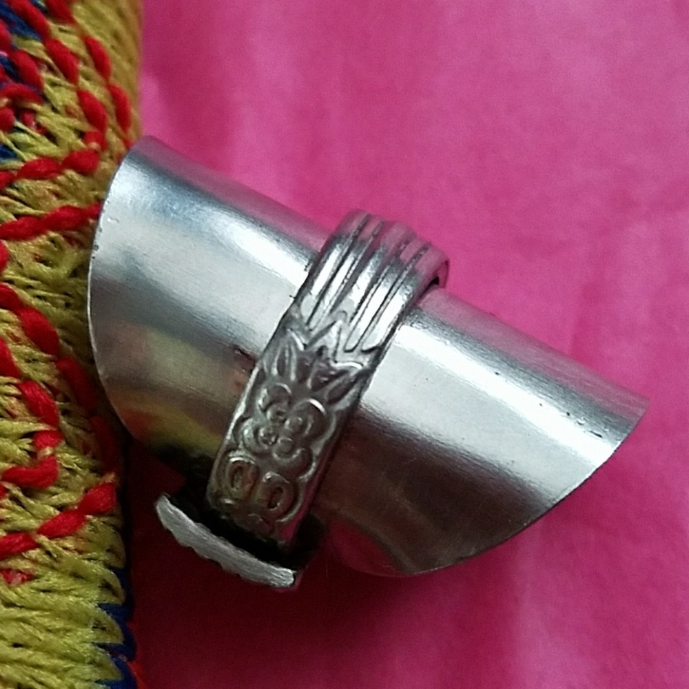 Vintage Big Bold spoon head double wrap spoon ring